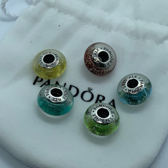 PANDORA Disney Princess Murano Glow Charms- Set! - Picture 4 of 6